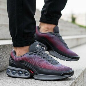 New NIKE Air Max DN Men's Athletic Sneakers shoes black red size 10